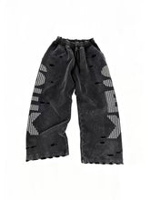 From THE STREET, a street style 430g heavyweight silver star print with a hanging retro baggy sweatshirt