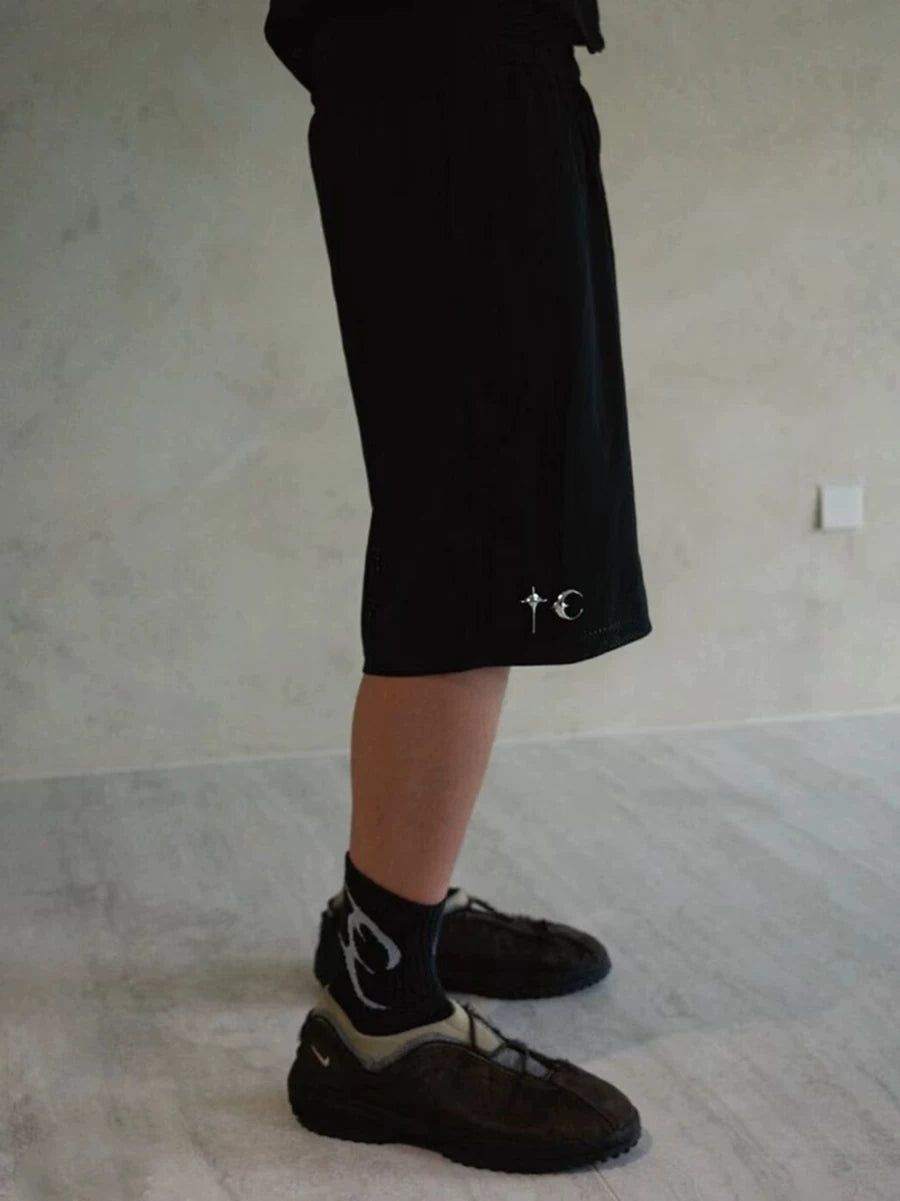 From Street American retro black metal logo mesh breathable knee high casual sports shorts for men