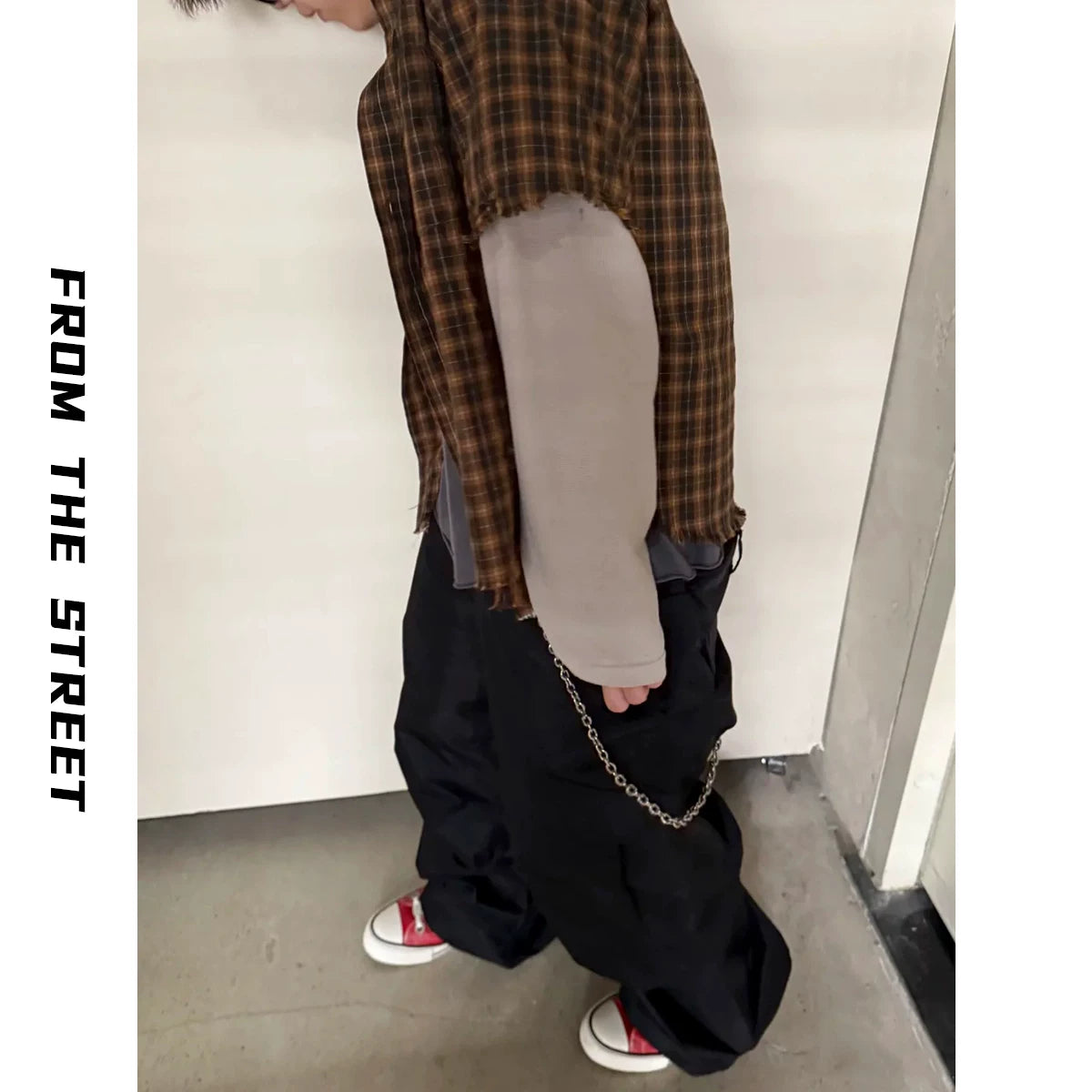 From THE STREET, a street style American plaid fake two-piece shirt, men's loose top