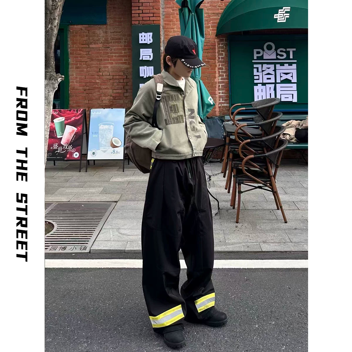 From street firefighting work pants with curved knives, three-dimensional silhouette, loose and wide legs, stacked reflective casual skiing pants