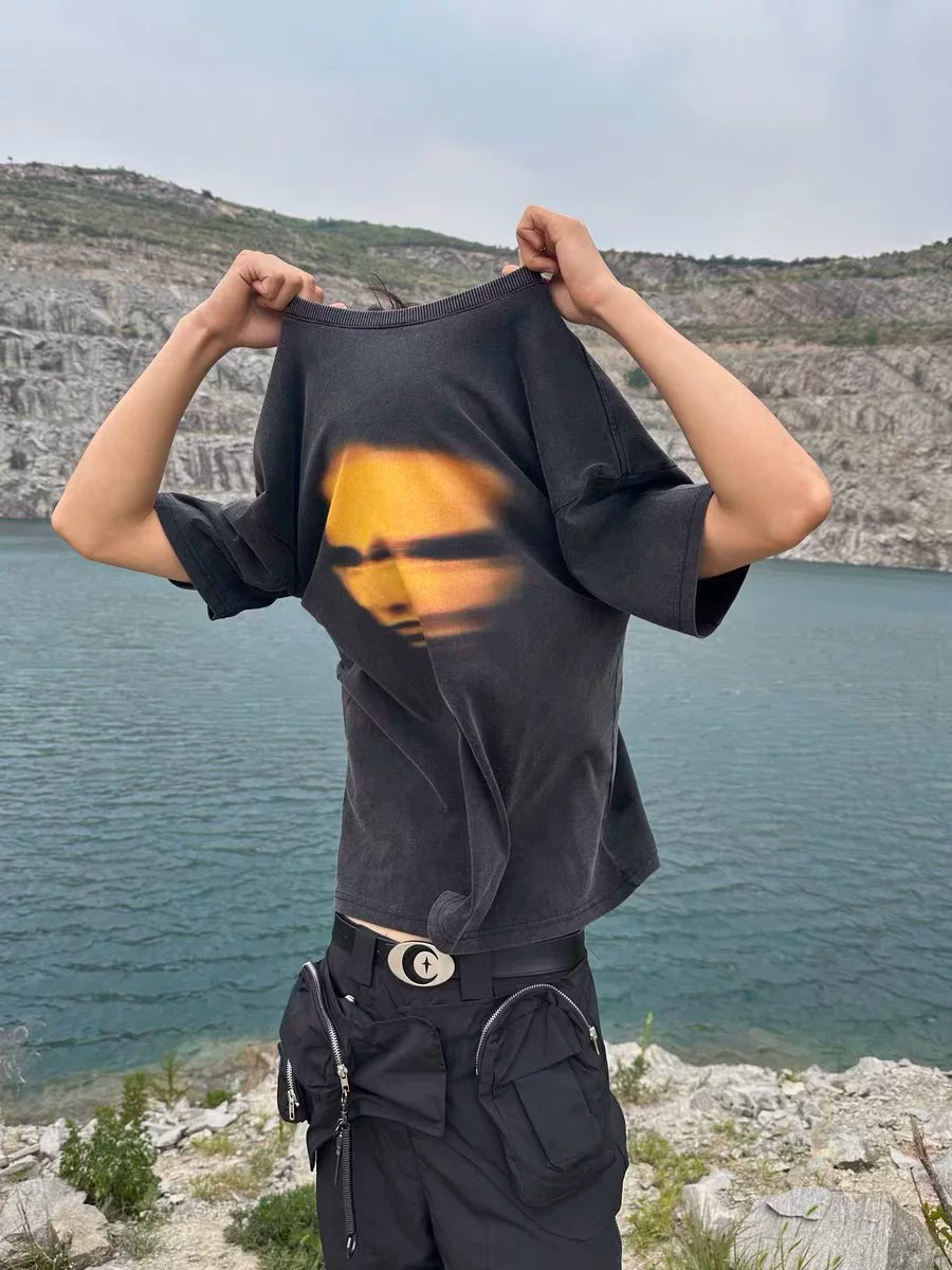 TSAOOJ VINTAGE Washed Unreal Ghost Portrait Printed T-shirt for Summer Niche Cleanfit Short Sleeves