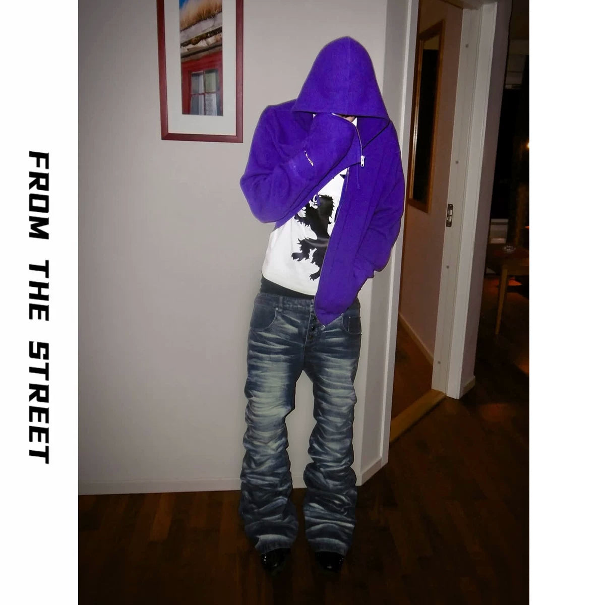 From THE STREET Street Ice Blue Cracked Washed Buckle Cat Beard Tie Flower Skinny Jeans