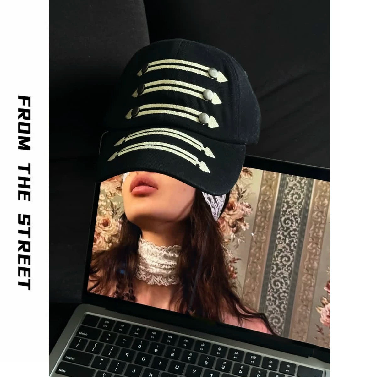 From THE STREET: Retro Embroidered Splicing Tri Color Baseball Hat and Duck Tongue Hat from the Streets