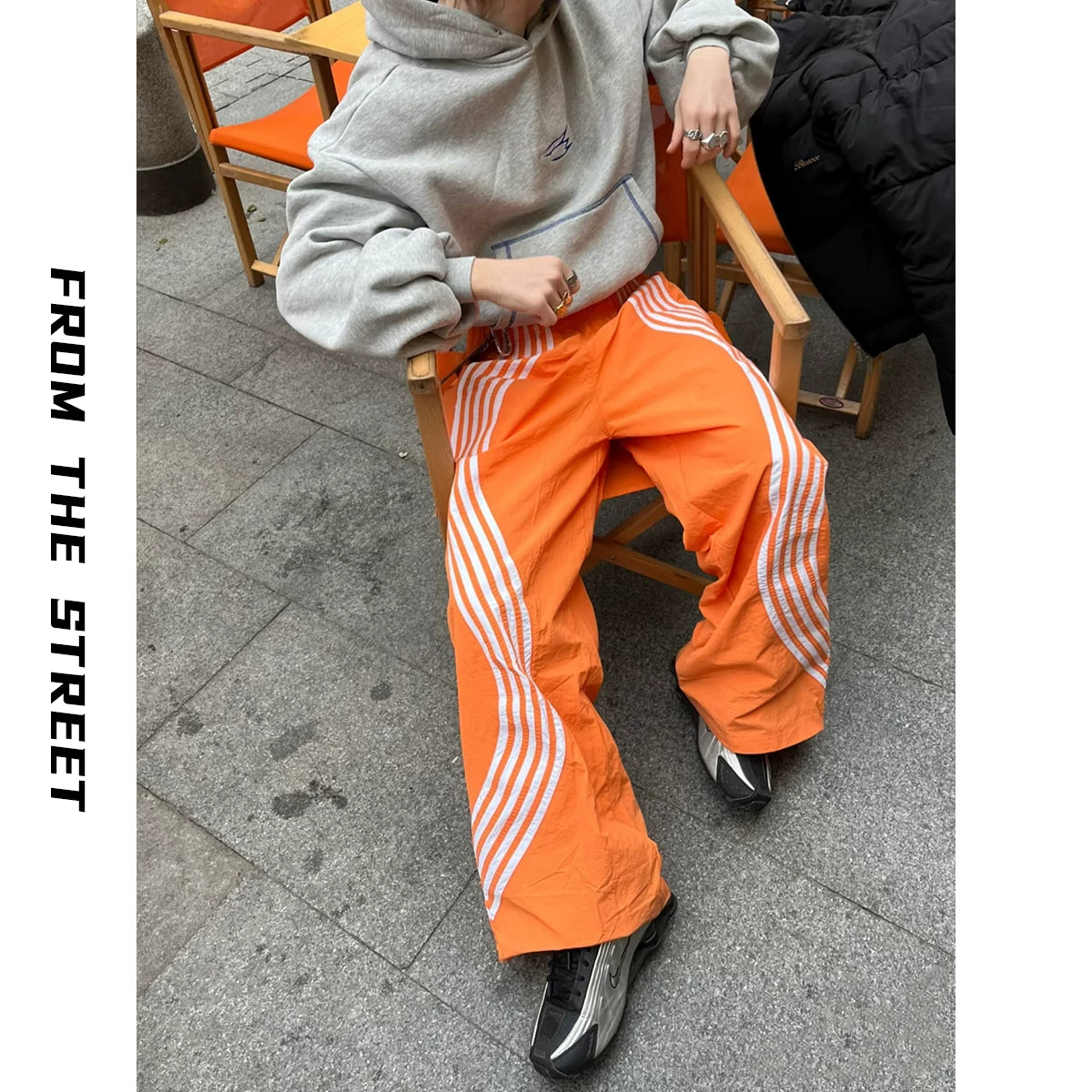 From the street, spring and summer American retro loose straight leg sports pants for men and women, striped wide leg nylon couple pants, trendy