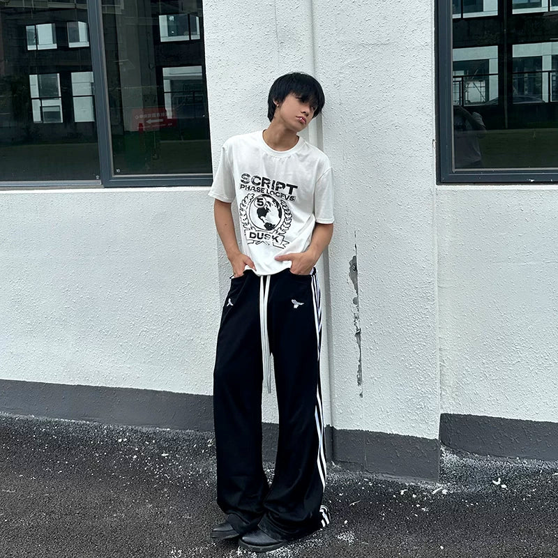 From the street American five bar vertical drawstring sports sweatpants, loose straight leg casual pants, popular versatile pants for men