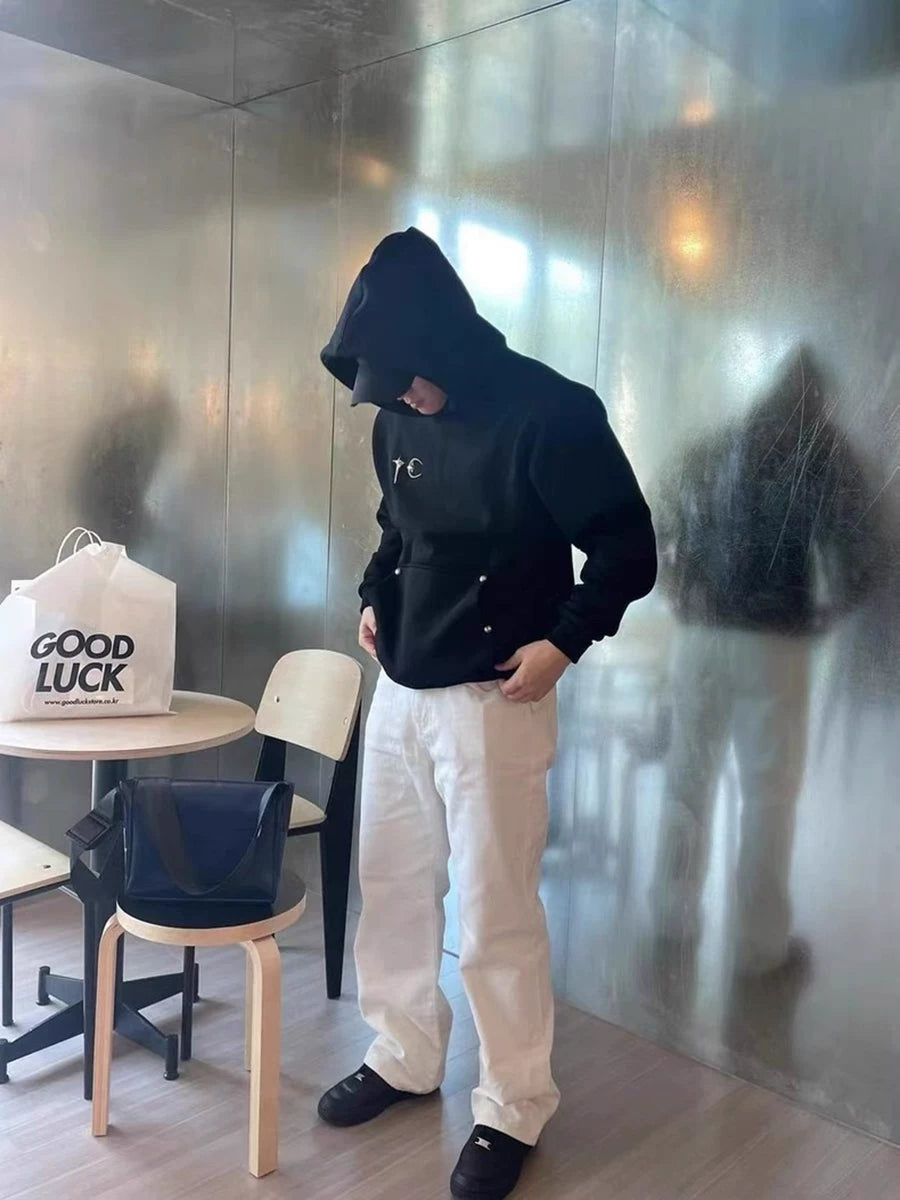 American retro hooded sweatshirt for teenagers, simple metal decoration hoodie, basic black and white versatile cotton pullover sweatshirt