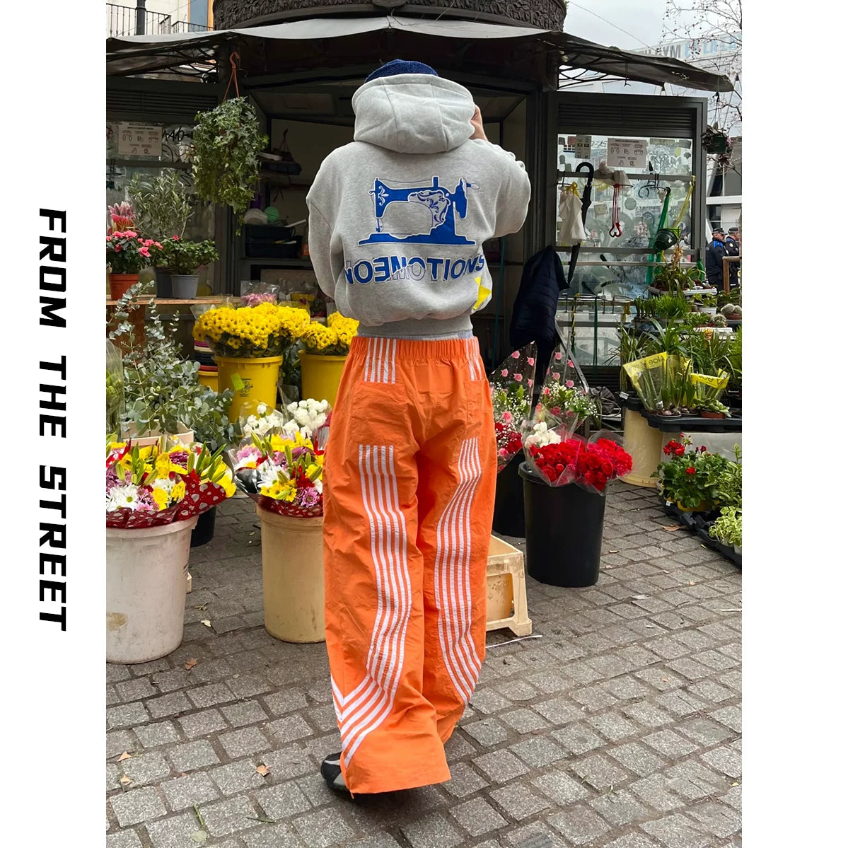 From the street, spring and summer American retro loose straight leg sports pants for men and women, striped wide leg nylon couple pants, trendy