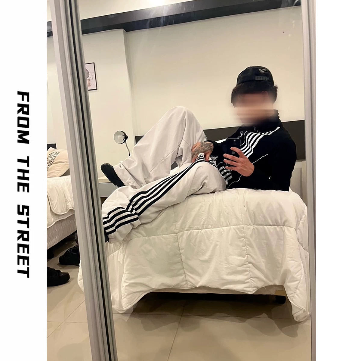 From THE STREET: Street Light Asian Embroidered Four Bar Stand up Collar Jacket, Short Wide Coat, Men's and Women's Trendy