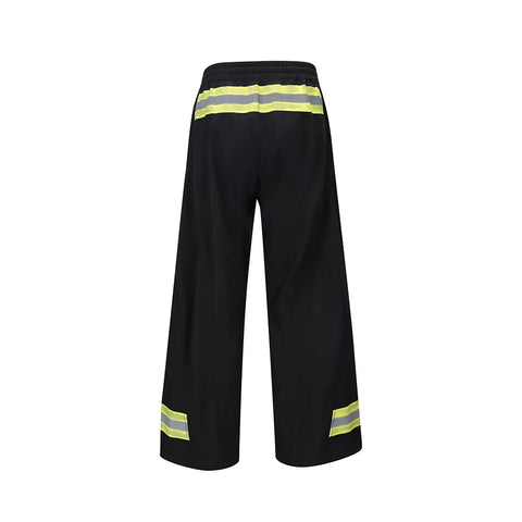 From street firefighting work pants with curved knives, three-dimensional silhouette, loose and wide legs, stacked reflective casual skiing pants