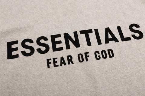 FEAR OF GOD FOG ESSENTIALS Back Letter Loose Tee Unisex